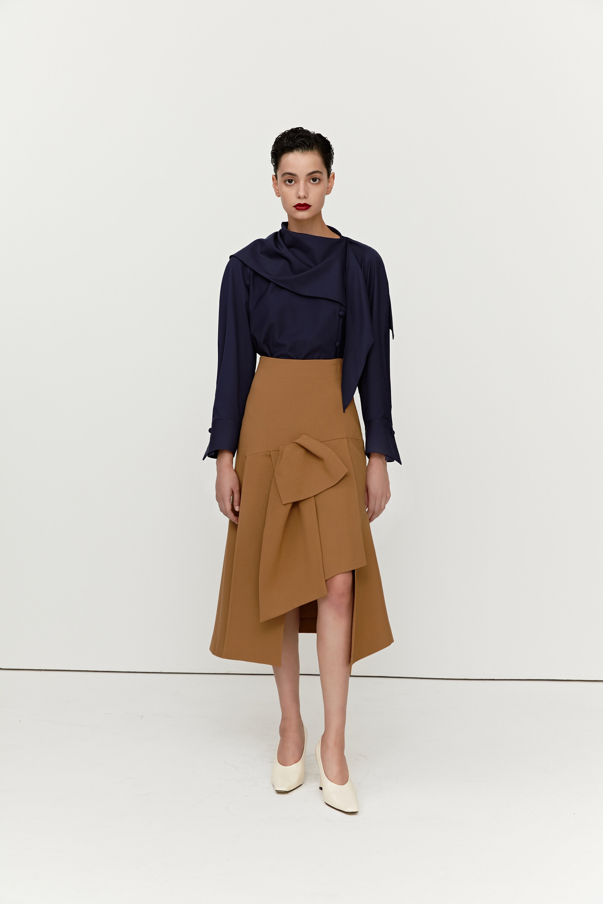 Tailored Bow-Trim Skirt